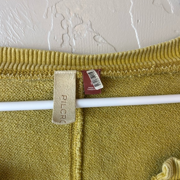 Anthropologie Pilcro Chartreuse Mustard Yellow Notch Neck Cropped Sweatshirt - Picture 4 of 4